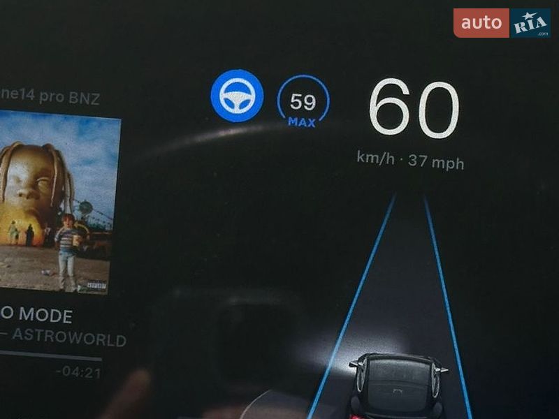 Ліфтбек Tesla Model S 2016 в Києві