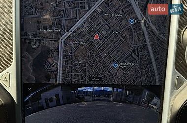 Ліфтбек Tesla Model S 2016 в Києві