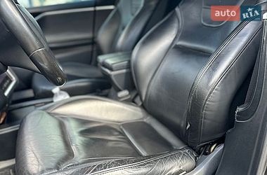 Ліфтбек Tesla Model S 2016 в Києві