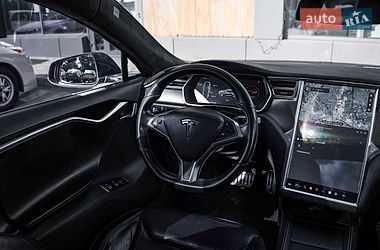 Ліфтбек Tesla Model S 2015 в Києві