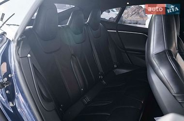 Ліфтбек Tesla Model S 2015 в Києві
