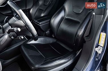 Ліфтбек Tesla Model S 2015 в Києві