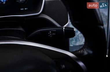 Ліфтбек Tesla Model S 2015 в Києві