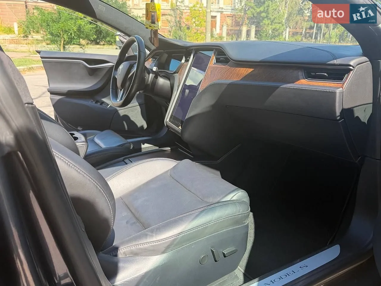 2020 Tesla Model S - мініатюра 3