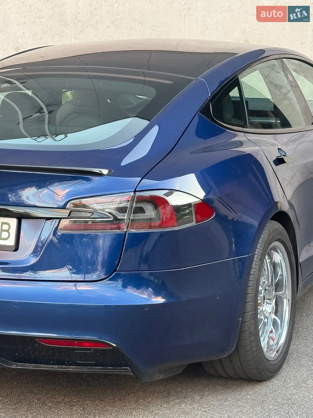 2021 Tesla Model S - мініатюра 8