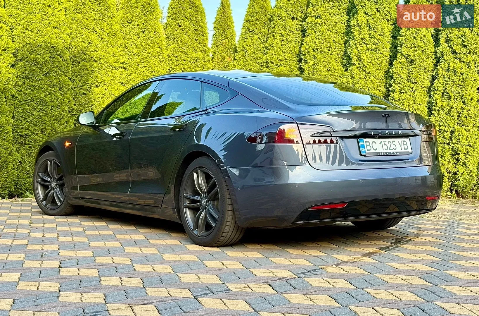 2020 Tesla Model S - мініатюра 27