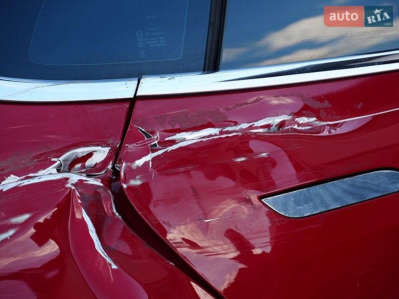 Ліфтбек Tesla Model S 2020 в Дрогобичі