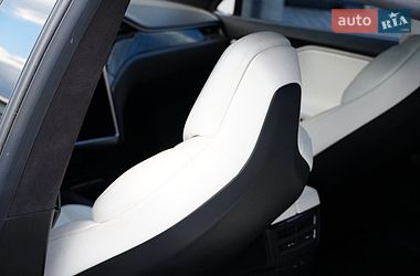 Ліфтбек Tesla Model S 2020 в Дрогобичі