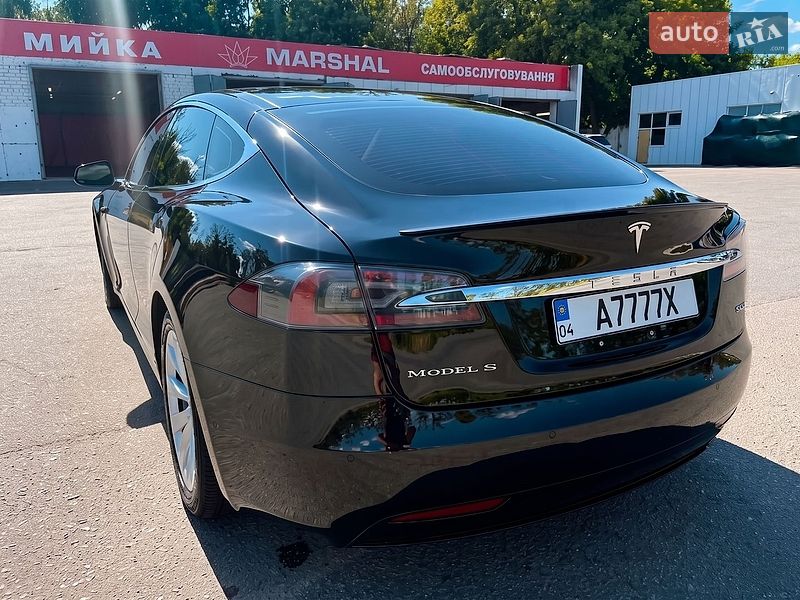 Ліфтбек Tesla Model S 2016 в Харкові фото 4 Ліфтбек Tesla Model S 2016 в Харкові