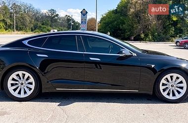 Ліфтбек Tesla Model S 2016 в Харкові фото 6 Ліфтбек Tesla Model S 2016 в Харкові