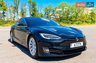 Ліфтбек Tesla Model S 2016 в Харкові фото 8 Ліфтбек Tesla Model S 2016 в Харкові