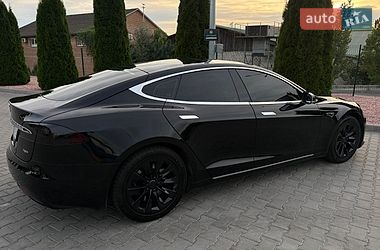 Ліфтбек Tesla Model S 2016 в Вінниці фото 15 Ліфтбек Tesla Model S 2016 в Вінниці