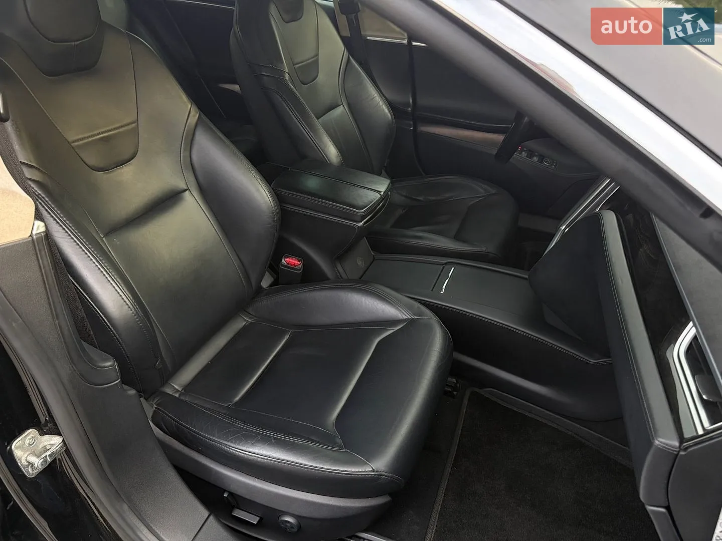 2016 Tesla Model S - мініатюра 27