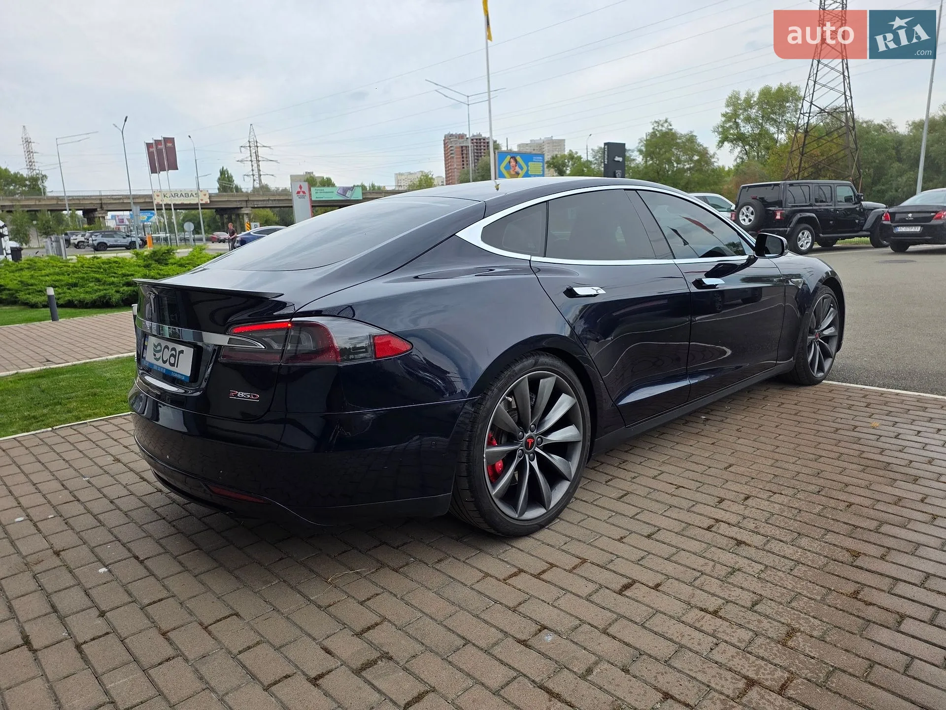 2015 Tesla Model S - мініатюра 8