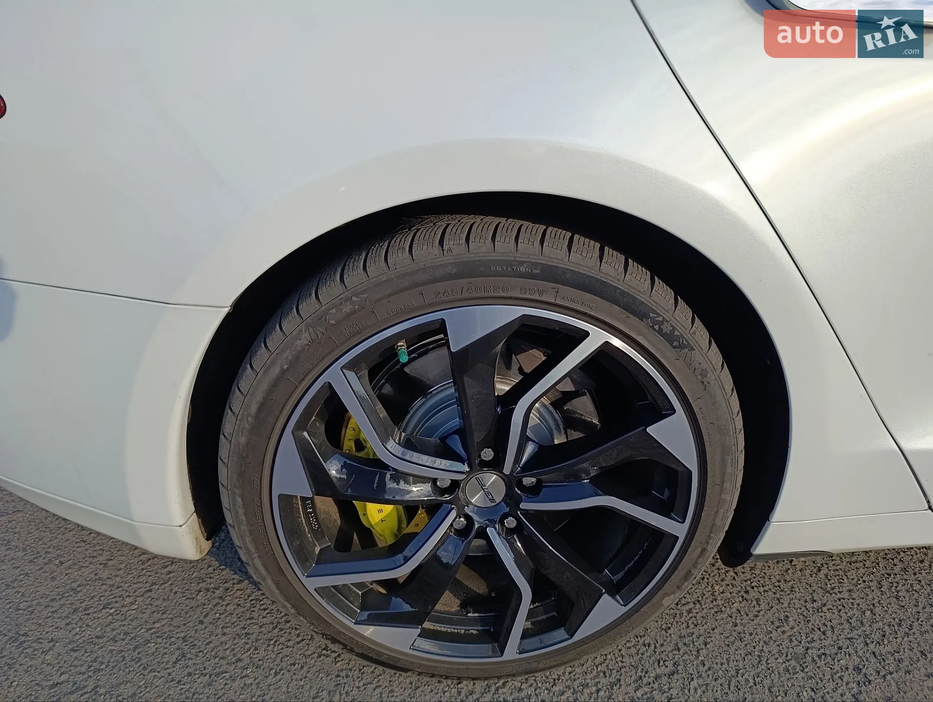 2013 Tesla Model S - мініатюра 24