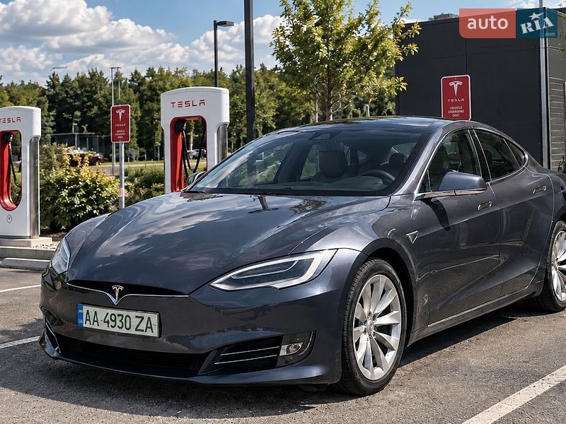Ліфтбек Tesla Model S 2019 в Тернополі фото Ліфтбек Tesla Model S 2019 в Тернополі