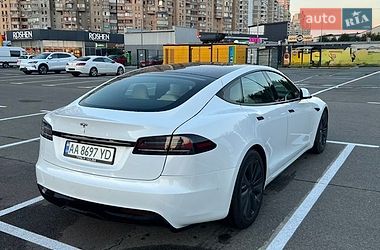 Ліфтбек Tesla Model S 2022 в Львові