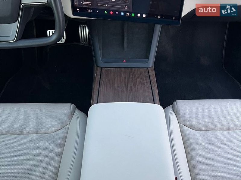 Ліфтбек Tesla Model S 2022 в Львові