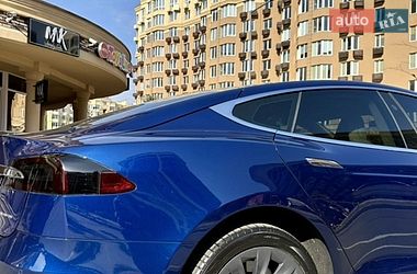 Лифтбек Tesla Model S 2018 в Киеве фото 6 Лифтбек Tesla Model S 2018 в Киеве