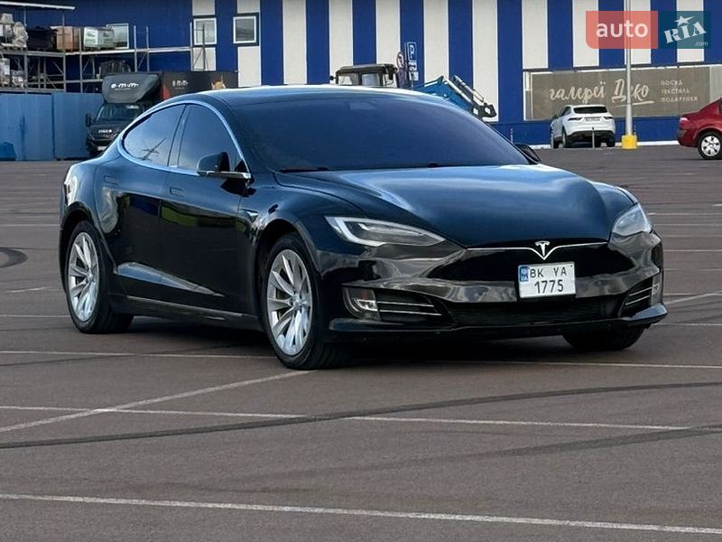 Tesla Model S 2018 Tesla Model S 2018