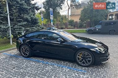Ліфтбек Tesla Model S 2022 в Дніпрі