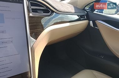 Лифтбек Tesla Model S 2016 в Днепре