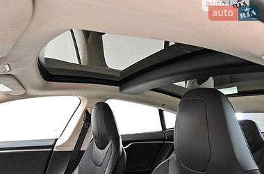 Ліфтбек Tesla Model S 2015 в Рівному фото 50 Ліфтбек Tesla Model S 2015 в Рівному