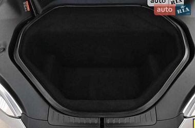 Ліфтбек Tesla Model S 2015 в Рівному фото 55 Ліфтбек Tesla Model S 2015 в Рівному