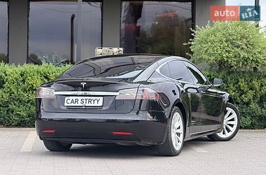 Лифтбек Tesla Model S 2017 в Стрые