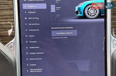 Лифтбек Tesla Model S 2017 в Стрые