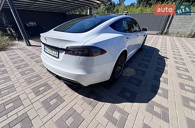 Лифтбек Tesla Model S 2021 в Киеве