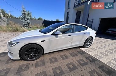 Лифтбек Tesla Model S 2021 в Киеве