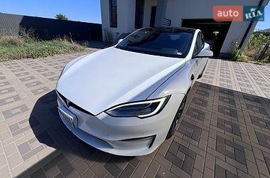 Лифтбек Tesla Model S 2021 в Киеве