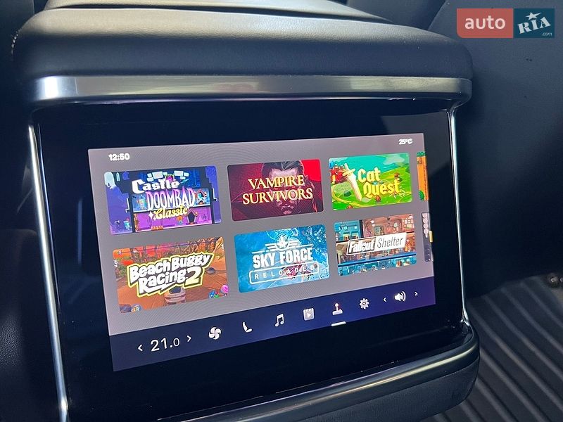 Лифтбек Tesla Model S 2021 в Киеве