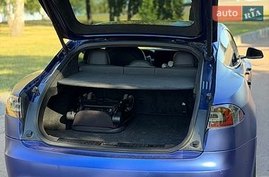 Ліфтбек Tesla Model S 2021 в Києві