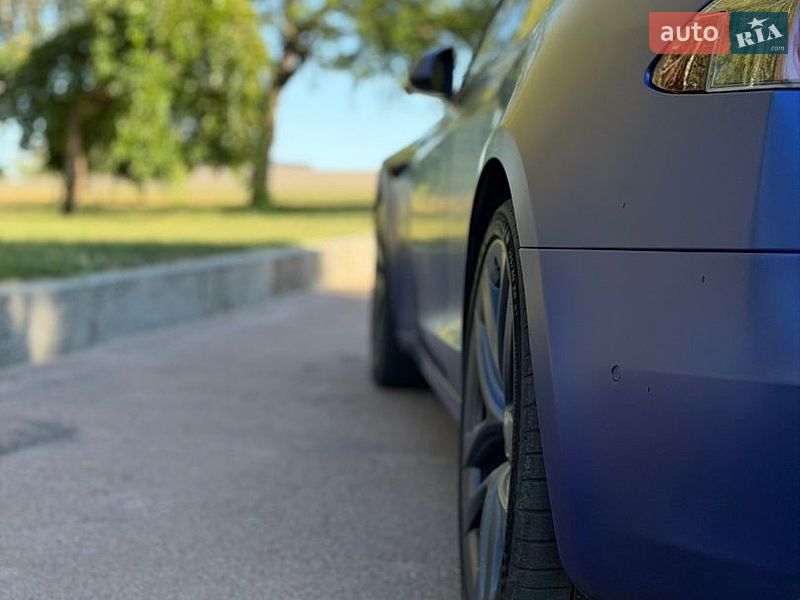 Ліфтбек Tesla Model S 2021 в Києві