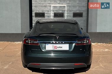 Лифтбек Tesla Model S 2013 в Киеве