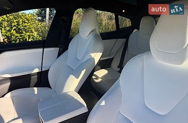 Ліфтбек Tesla Model S 2019 в Києві