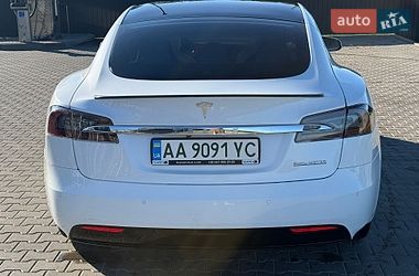 Ліфтбек Tesla Model S 2019 в Києві