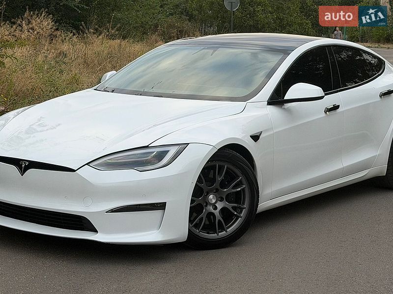 Ліфтбек Tesla Model S 2022 в Миколаєві