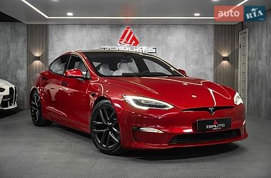 Ліфтбек Tesla Model S 2021 в Одесі