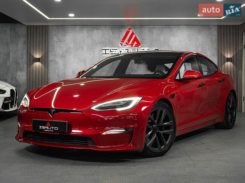 Ліфтбек Tesla Model S 2021 в Одесі