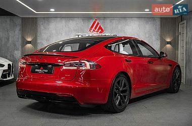 Ліфтбек Tesla Model S 2021 в Одесі