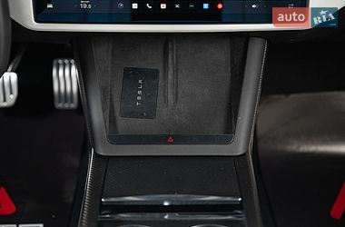Ліфтбек Tesla Model S 2021 в Одесі