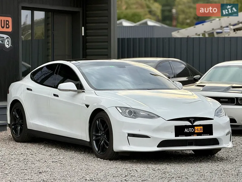 Tesla Model S