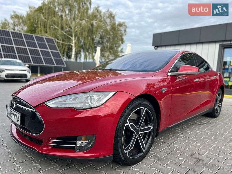 Лифтбек Tesla Model S 2013 в Владимире