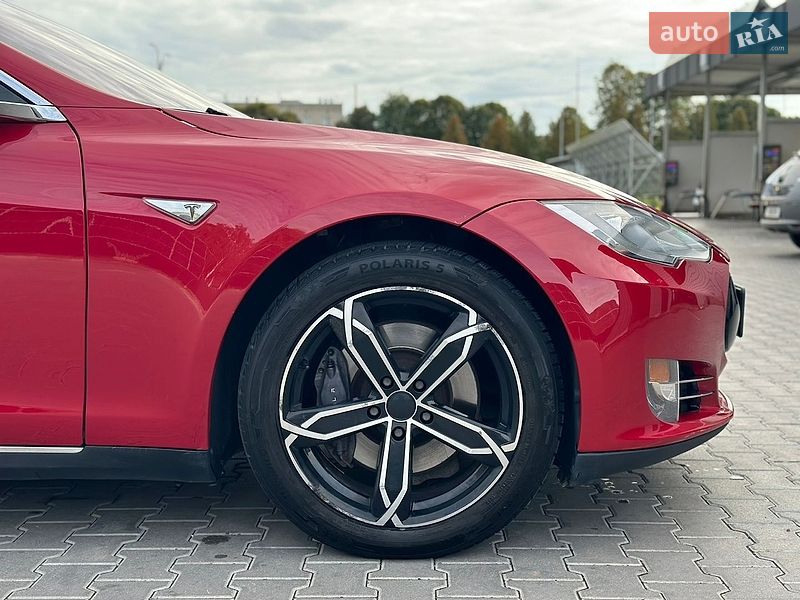 Лифтбек Tesla Model S 2013 в Владимире