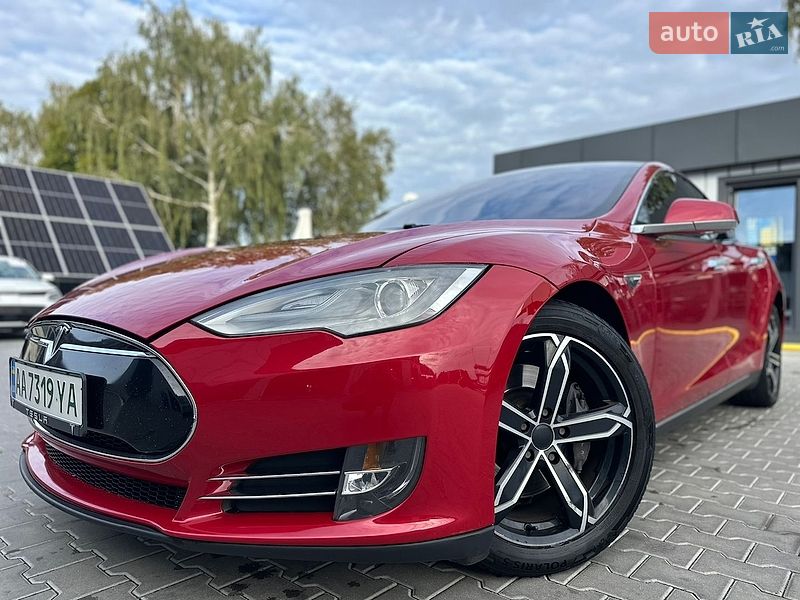 Лифтбек Tesla Model S 2013 в Владимире