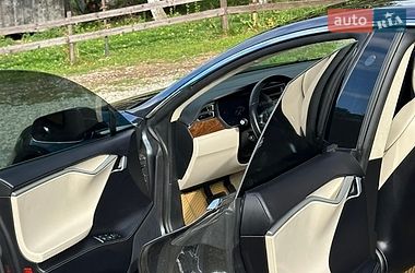 Ліфтбек Tesla Model S 2018 в Львові фото 18 Ліфтбек Tesla Model S 2018 в Львові