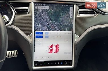 Лифтбек Tesla Model S 2013 в Луцке